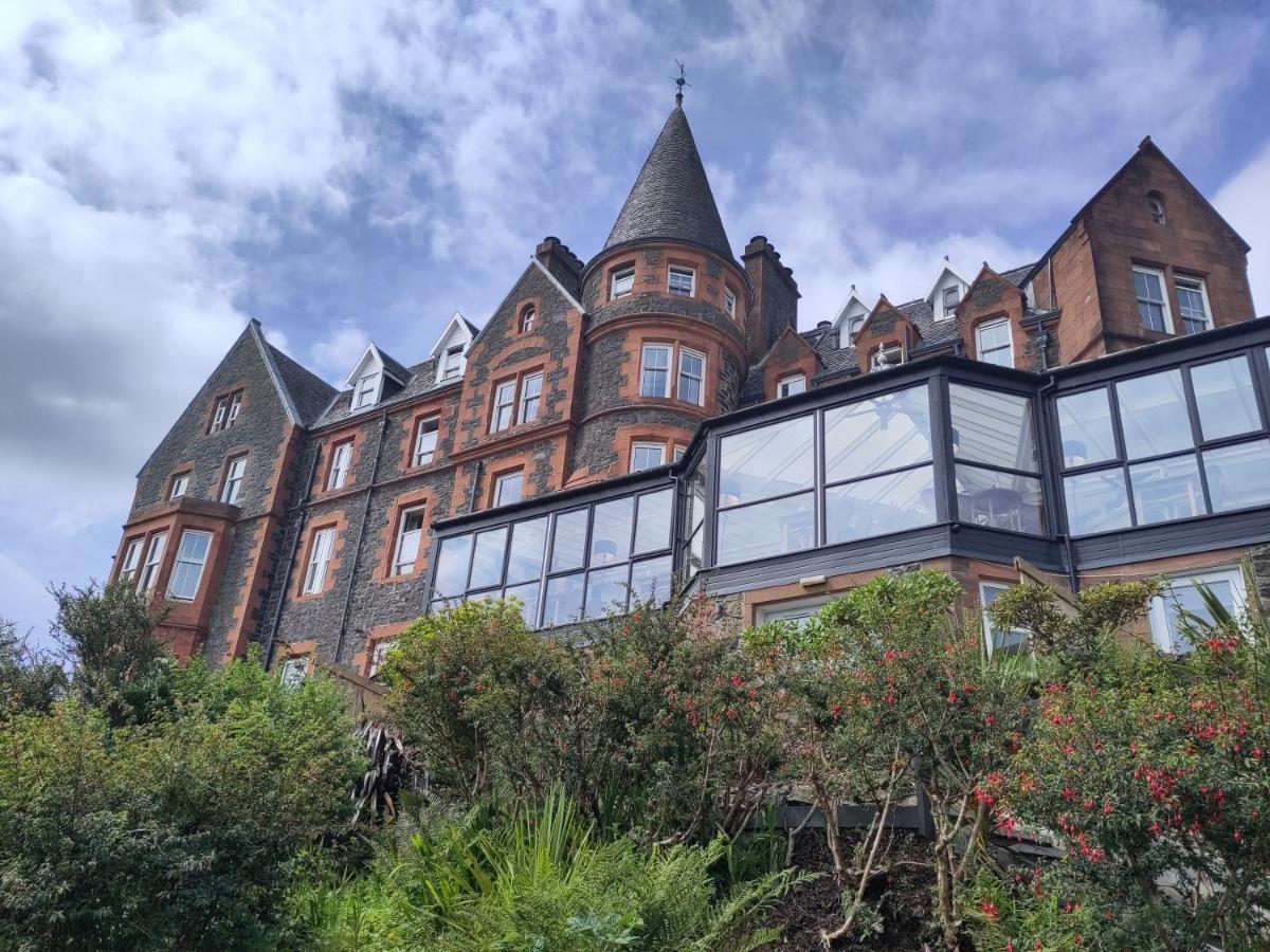 Western Isles Hotel Tobermory Exterior photo
